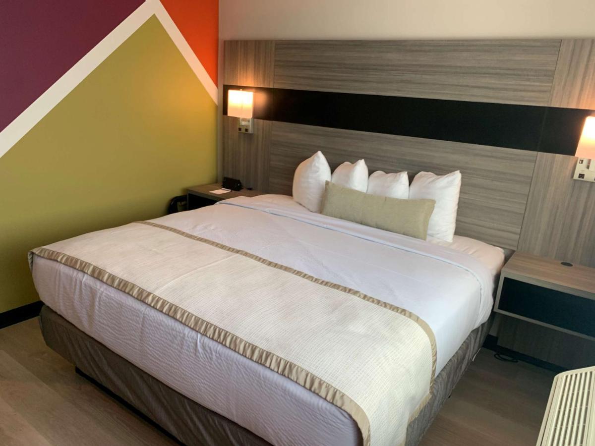 Best Western Plus Brooklyn-Prospect Park New York Bagian luar foto