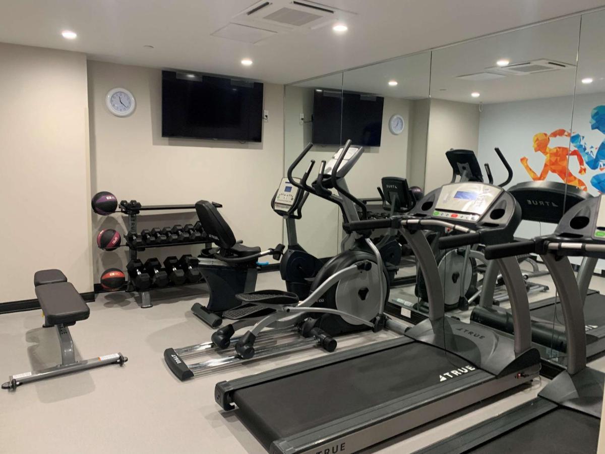 Best Western Plus Brooklyn-Prospect Park New York Bagian luar foto