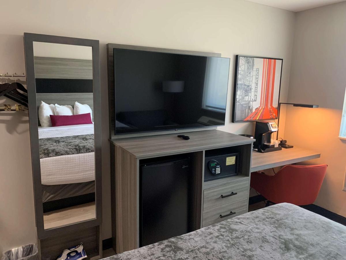 Best Western Plus Brooklyn-Prospect Park New York Bagian luar foto